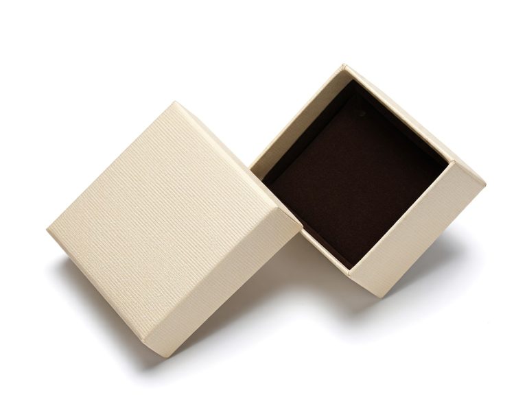 Beige Two-Piece Jewelry Box | Classic Packaging for Rings & Earrings