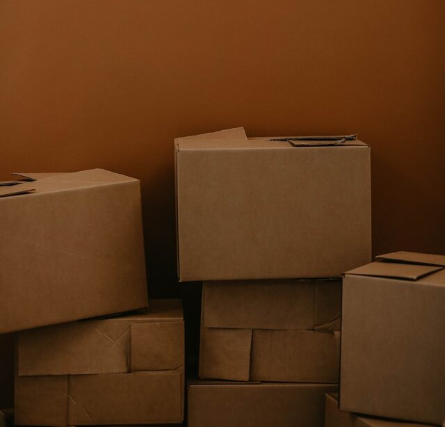 Mailer Boxes UK: The Complete Guide to Custom Branded Shipping Boxes