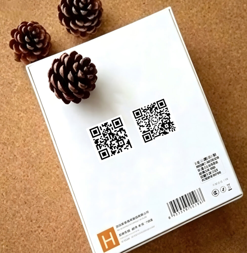 QR codes on packaging — Packjaki custom packaging