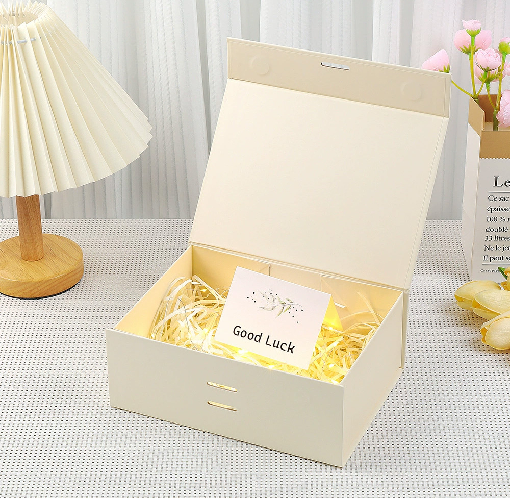Unboxing experience design — Packjaki custom packaging